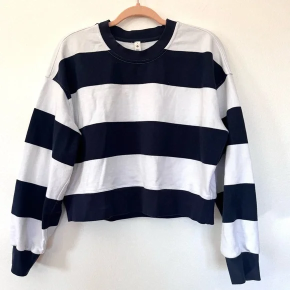 Lululemon Perfectly Oversized Cropped Crew Pack Stripe True Navy White Sz 6 - Picture 1 of 12